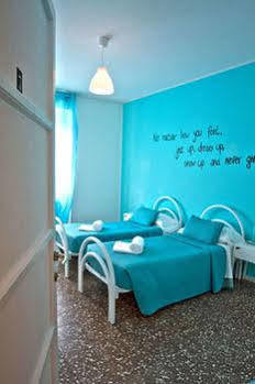 I Am Here - Gioia66 Affittacamere 2*